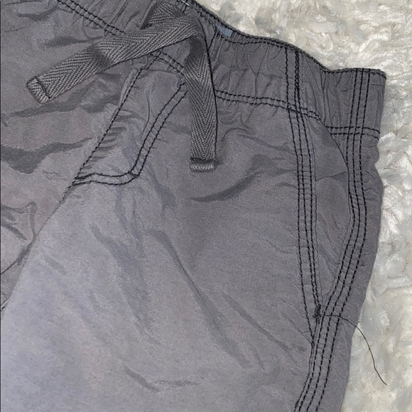 💫2/$10💫 KIDS Grey Pants - Picture 2 of 6